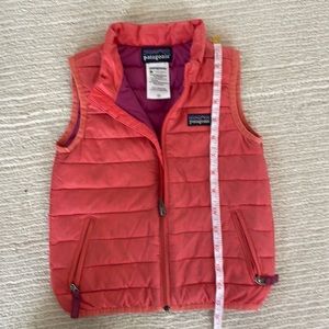 Patagonia girls down puffer vest, pink, size 2T